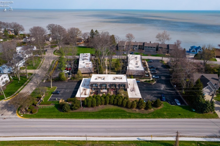 1110 By The Shores Drive, Huron, 44839, 2 Bedrooms Bedrooms, ,2 BathroomsBathrooms,Residential,For Sale,By The Shores,20261219