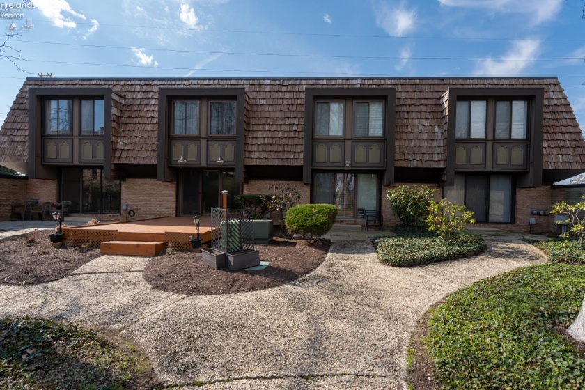 1110 By The Shores Drive, Huron, 44839, 2 Bedrooms Bedrooms, ,2 BathroomsBathrooms,Residential,For Sale,By The Shores,20261219