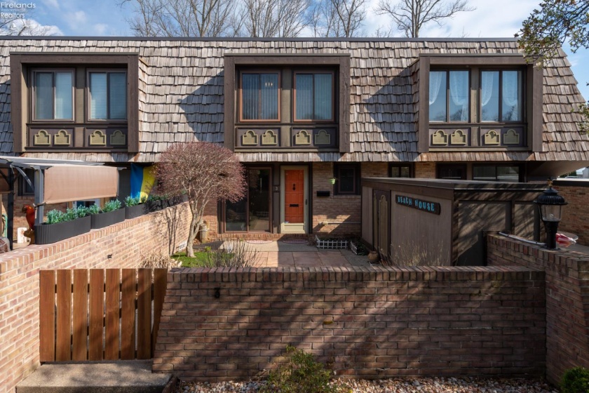 1110 By The Shores Drive, Huron, 44839, 2 Bedrooms Bedrooms, ,2 BathroomsBathrooms,Residential,For Sale,By The Shores,20261219