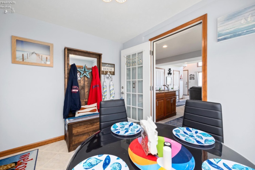 1371 Cleveland Road, Huron, 44839, 1 Bedroom Bedrooms, ,2 BathroomsBathrooms,Residential,For Sale,Cleveland,20261193