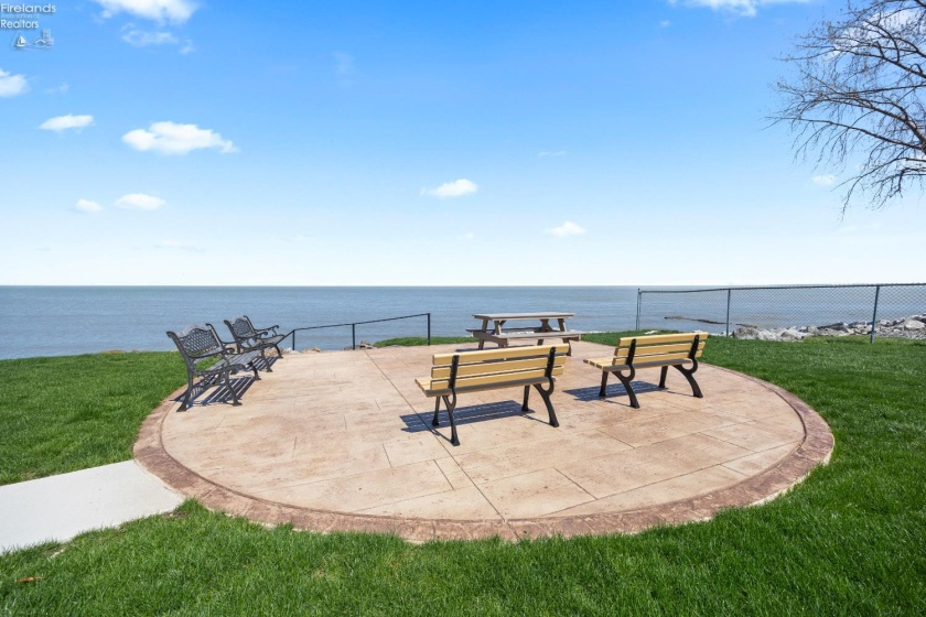 1371 Cleveland Road, Huron, 44839, 1 Bedroom Bedrooms, ,2 BathroomsBathrooms,Residential,For Sale,Cleveland,20261193