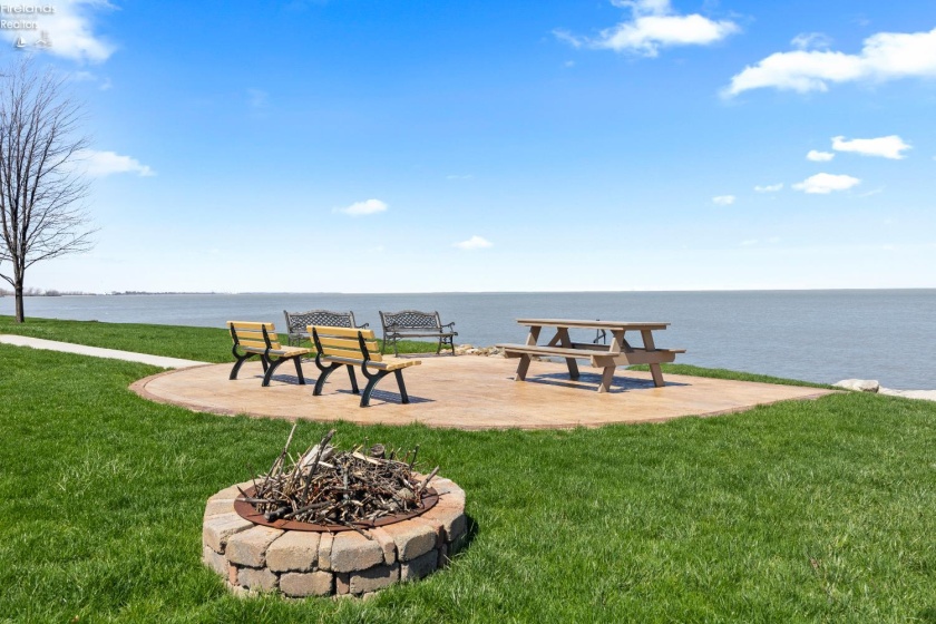 1371 Cleveland Road, Huron, 44839, 1 Bedroom Bedrooms, ,2 BathroomsBathrooms,Residential,For Sale,Cleveland,20261193