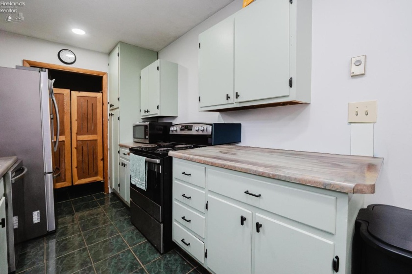 8591 County Road 29, Bellevue, 44811, 3 Bedrooms Bedrooms, ,1 BathroomBathrooms,Residential,For Sale,County Road 29,20261254