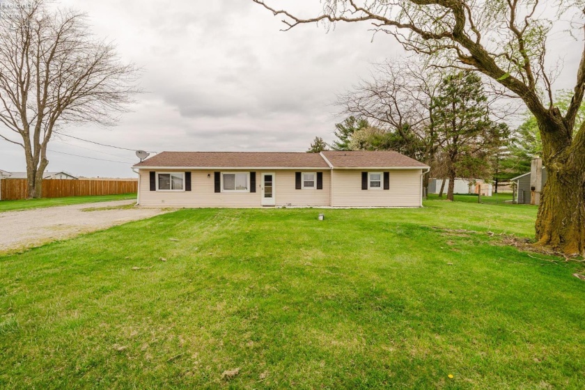 8591 County Road 29, Bellevue, 44811, 3 Bedrooms Bedrooms, ,1 BathroomBathrooms,Residential,For Sale,County Road 29,20261254