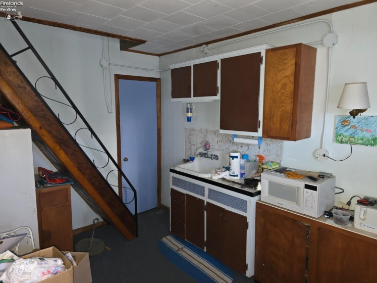 4 Curran Street, Sandusky, 44870, 1 Bedroom Bedrooms, ,1 BathroomBathrooms,Residential,For Sale,Curran,20261261