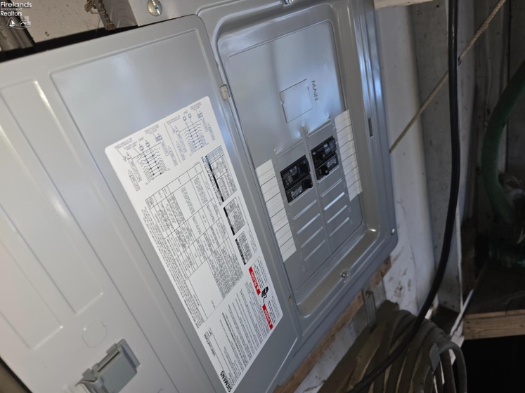 4 Curran Street, Sandusky, 44870, 1 Bedroom Bedrooms, ,1 BathroomBathrooms,Residential,For Sale,Curran,20261261