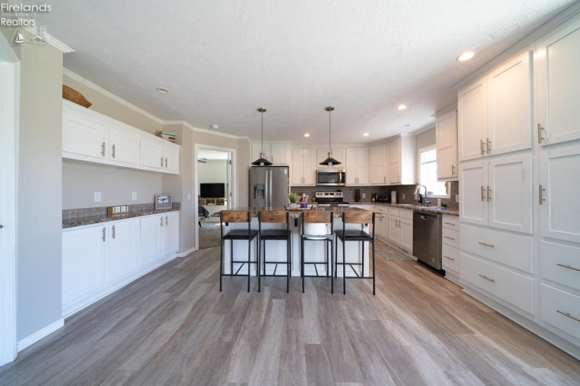 290 Ethan Drive, Fremont, 43420, 3 Bedrooms Bedrooms, ,2 BathroomsBathrooms,Residential,For Sale,Ethan,20261251