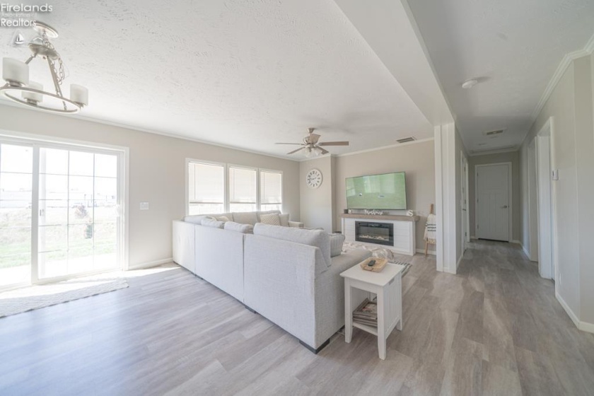 290 Ethan Drive, Fremont, 43420, 3 Bedrooms Bedrooms, ,2 BathroomsBathrooms,Residential,For Sale,Ethan,20261251