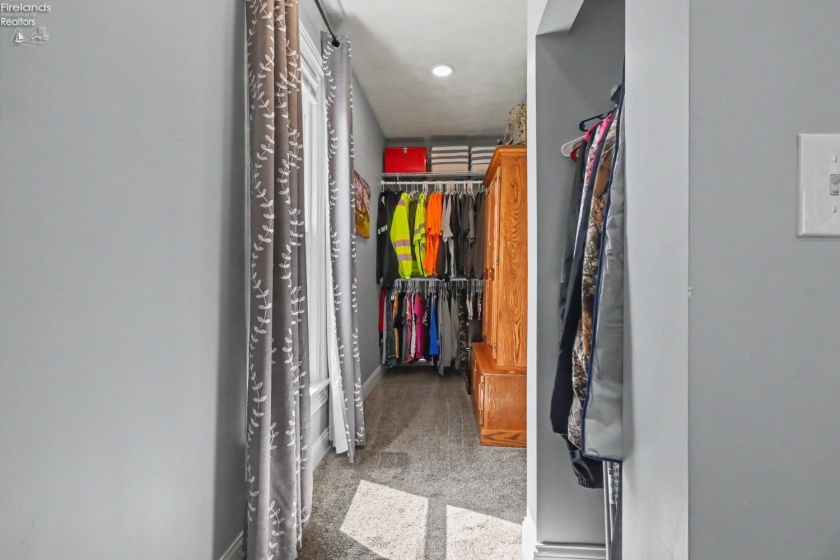 92 Main Street, New London, 44851, 3 Bedrooms Bedrooms, ,2 BathroomsBathrooms,Residential,For Sale,Main Street,20261260