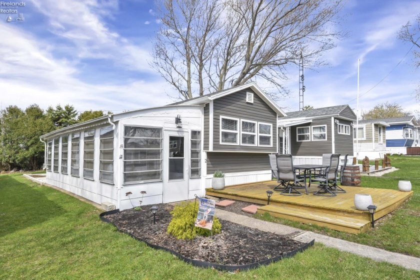 8696 Bayshore Road, Marblehead, 43440, 2 Bedrooms Bedrooms, ,1 BathroomBathrooms,Residential,For Sale,Bayshore,20261265