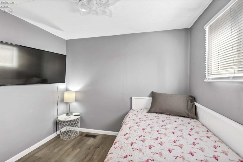 8696 Bayshore Road, Marblehead, 43440, 2 Bedrooms Bedrooms, ,1 BathroomBathrooms,Residential,For Sale,Bayshore,20261265