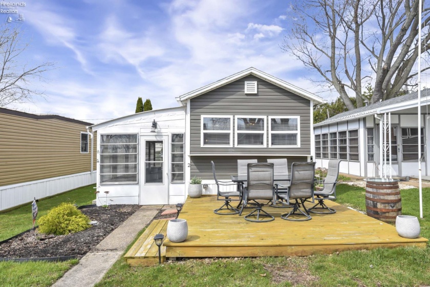 8696 Bayshore Road, Marblehead, 43440, 2 Bedrooms Bedrooms, ,1 BathroomBathrooms,Residential,For Sale,Bayshore,20261265