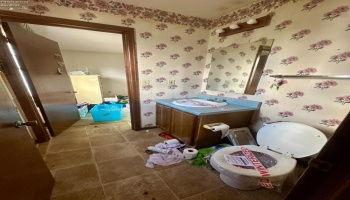 117 Miami Trail, Sandusky, 44870, 3 Bedrooms Bedrooms, ,2 BathroomsBathrooms,Residential,For Sale,Miami Trail,20261266 117 Miami Trail, Sandusky, 44870, 3 Bedrooms Bedrooms, ,2 BathroomsBathrooms,Residential,For Sale,Miami Trail,20261266