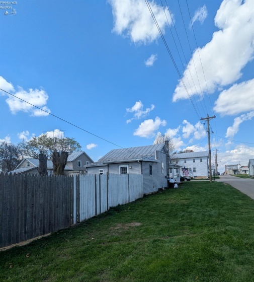 203 Main, New Washington, 44854, 3 Bedrooms Bedrooms, ,2 BathroomsBathrooms,Residential,For Sale,Main,20261268