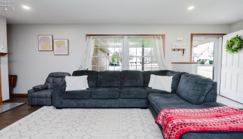 4611 Columbus Avenue, Sandusky, 44870, 3 Bedrooms Bedrooms, ,2 BathroomsBathrooms,Residential,For Sale,Columbus,20261074