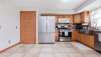 4611 Columbus Avenue, Sandusky, 44870, 3 Bedrooms Bedrooms, ,2 BathroomsBathrooms,Residential,For Sale,Columbus,20261074