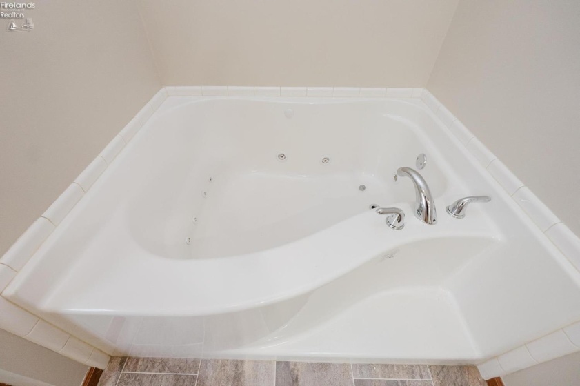 4611 Columbus Avenue, Sandusky, 44870, 3 Bedrooms Bedrooms, ,2 BathroomsBathrooms,Residential,For Sale,Columbus,20261074