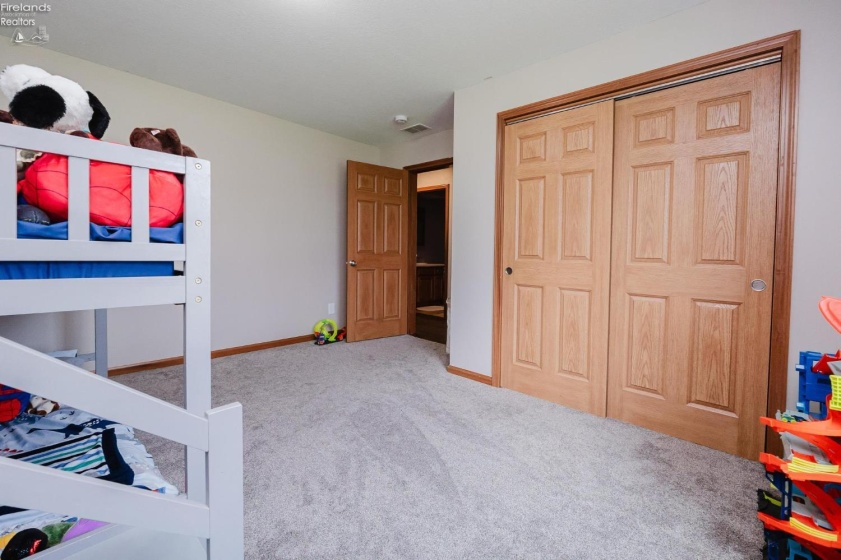 4611 Columbus Avenue, Sandusky, 44870, 3 Bedrooms Bedrooms, ,2 BathroomsBathrooms,Residential,For Sale,Columbus,20261074