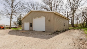 4611 Columbus Avenue, Sandusky, 44870, 3 Bedrooms Bedrooms, ,2 BathroomsBathrooms,Residential,For Sale,Columbus,20261074