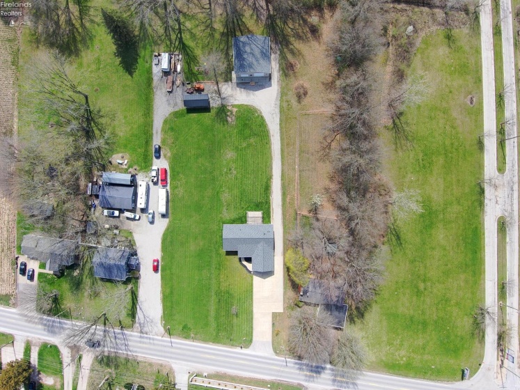 4611 Columbus Avenue, Sandusky, 44870, 3 Bedrooms Bedrooms, ,2 BathroomsBathrooms,Residential,For Sale,Columbus,20261074