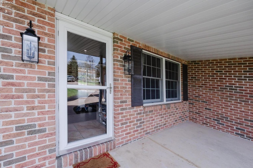 4611 Columbus Avenue, Sandusky, 44870, 3 Bedrooms Bedrooms, ,2 BathroomsBathrooms,Residential,For Sale,Columbus,20261074