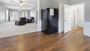 348 E 4th St, Elmore, 43416, 2 Bedrooms Bedrooms, ,1 BathroomBathrooms,Residential,For Sale,E 4th St,20261080