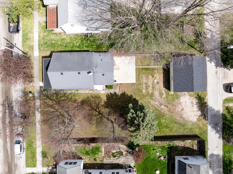 348 E 4th St, Elmore, 43416, 2 Bedrooms Bedrooms, ,1 BathroomBathrooms,Residential,For Sale,E 4th St,20261080