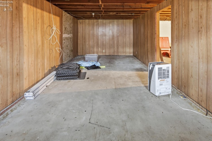 557 Maple Street, Clyde, 43410, 4 Bedrooms Bedrooms, ,3 BathroomsBathrooms,Residential,For Sale,Maple,20261183