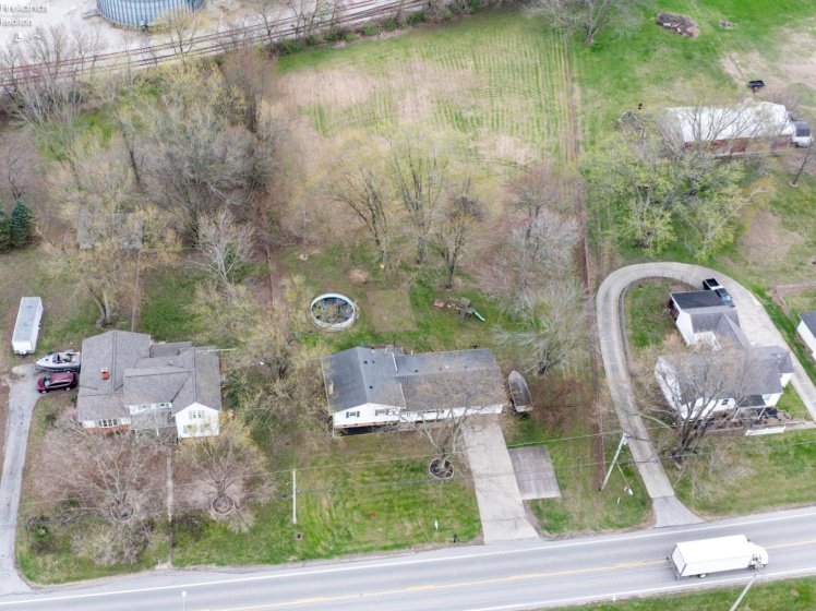 557 Maple Street, Clyde, 43410, 4 Bedrooms Bedrooms, ,3 BathroomsBathrooms,Residential,For Sale,Maple,20261183