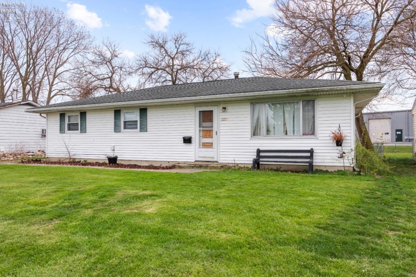 2220 Fallen Timber Drive, Sandusky, 44870, 4 Bedrooms Bedrooms, ,1 BathroomBathrooms,Residential,For Sale,Fallen Timber,20261207