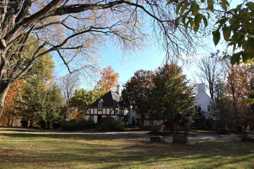 2961 Ridge Road, Norwalk, 44857, 4 Bedrooms Bedrooms, ,5 BathroomsBathrooms,Residential,For Sale,Ridge,20254369