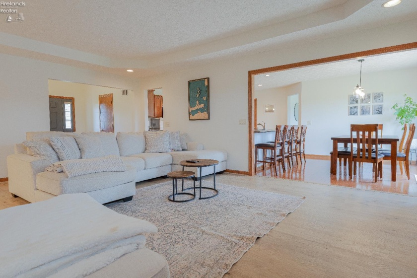 3408 Liberty Road, Willard, 44890, 3 Bedrooms Bedrooms, ,3 BathroomsBathrooms,Residential,For Sale,Liberty,20261267