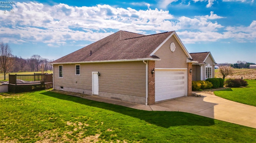 3408 Liberty Road, Willard, 44890, 3 Bedrooms Bedrooms, ,3 BathroomsBathrooms,Residential,For Sale,Liberty,20261267