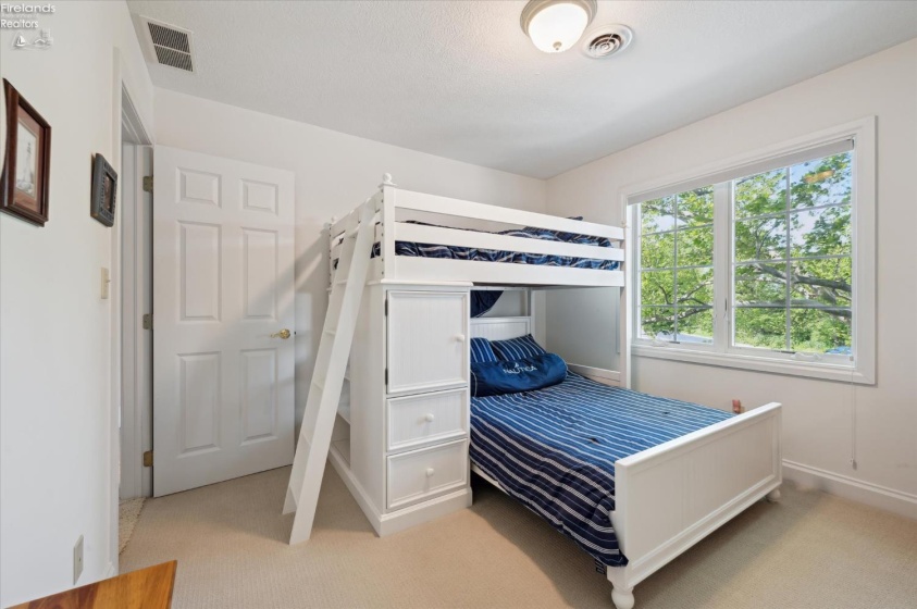 2170 Dorchester Drive, Marblehead, 43440, 4 Bedrooms Bedrooms, ,5 BathroomsBathrooms,Residential,For Sale,Dorchester,20261275