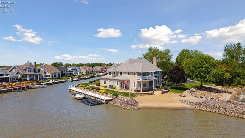 2170 Dorchester Drive, Marblehead, 43440, 4 Bedrooms Bedrooms, ,5 BathroomsBathrooms,Residential,For Sale,Dorchester,20261275