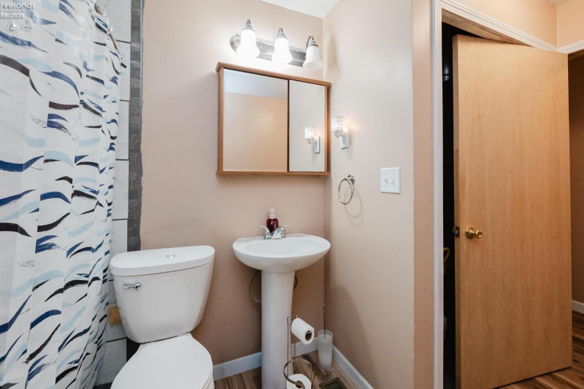 24 Gail Lane, Tiffin, 44883, 3 Bedrooms Bedrooms, ,1 BathroomBathrooms,Residential,For Sale,Gail,20261281