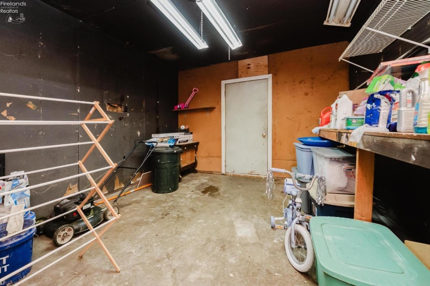 24 Gail Lane, Tiffin, 44883, 3 Bedrooms Bedrooms, ,1 BathroomBathrooms,Residential,For Sale,Gail,20261281