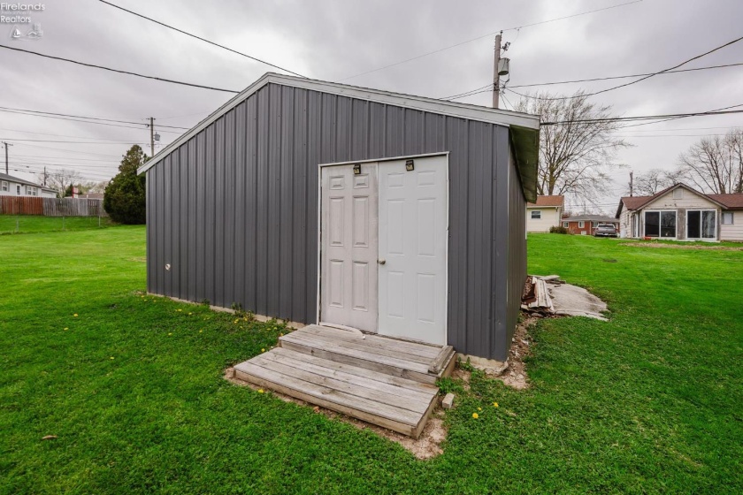 24 Gail Lane, Tiffin, 44883, 3 Bedrooms Bedrooms, ,1 BathroomBathrooms,Residential,For Sale,Gail,20261281