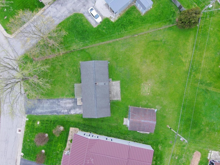 24 Gail Lane, Tiffin, 44883, 3 Bedrooms Bedrooms, ,1 BathroomBathrooms,Residential,For Sale,Gail,20261281