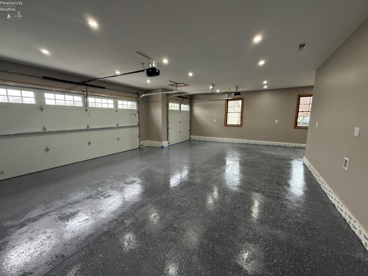 203 Crestwood Drive, Willard, 44890, 3 Bedrooms Bedrooms, ,2 BathroomsBathrooms,Residential,For Sale,Crestwood,20261255