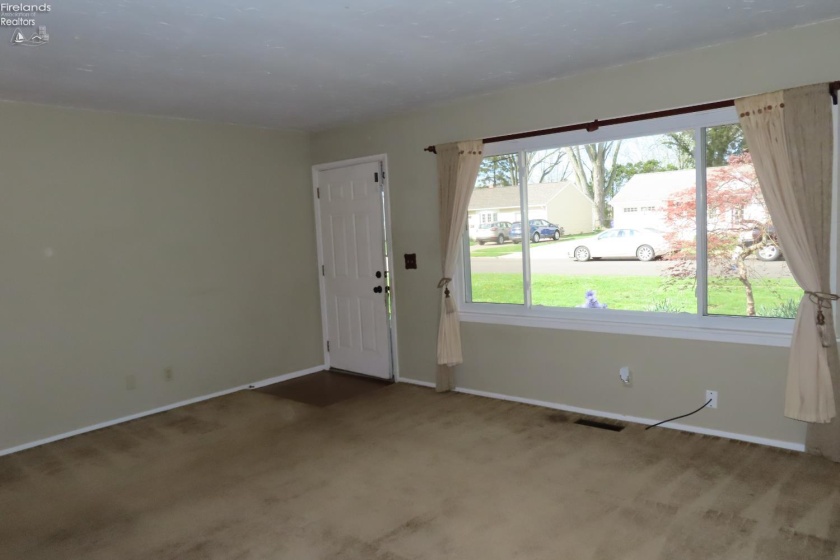 3008 Bayview Lane, Sandusky, 44870, 3 Bedrooms Bedrooms, ,2 BathroomsBathrooms,Residential,For Sale,Bayview,20261258