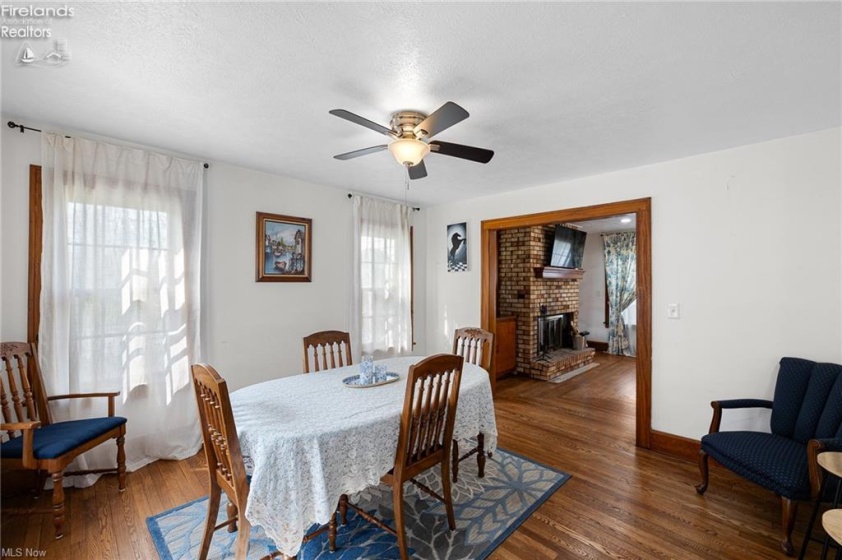 1427 Lakeview Boulevard, Lorain, 44052, ,2 BathroomsBathrooms,Residential,For Sale,Lakeview,20261287