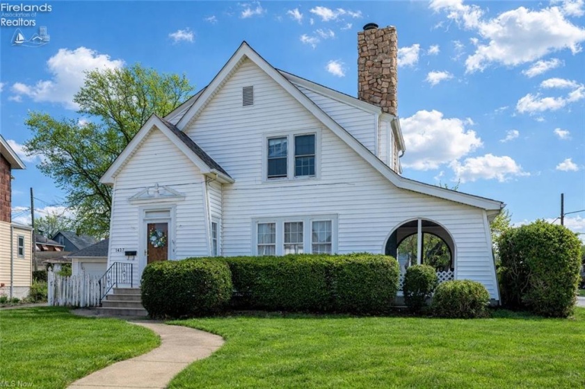 1427 Lakeview Boulevard, Lorain, 44052, ,2 BathroomsBathrooms,Residential,For Sale,Lakeview,20261287