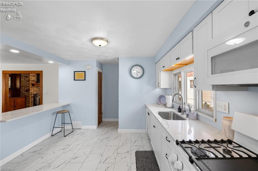 1427 Lakeview Boulevard, Lorain, 44052, ,2 BathroomsBathrooms,Residential,For Sale,Lakeview,20261287