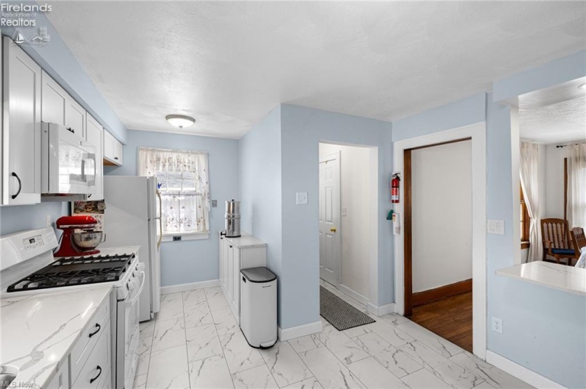 1427 Lakeview Boulevard, Lorain, 44052, ,2 BathroomsBathrooms,Residential,For Sale,Lakeview,20261287