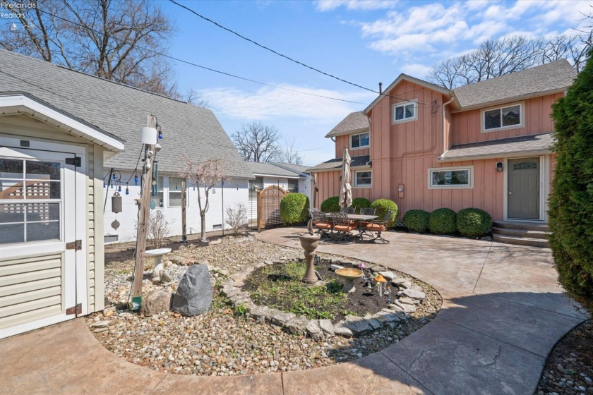 536 Walnut Ave, Lakeside, 43440, 4 Bedrooms Bedrooms, ,2 BathroomsBathrooms,Residential,For Sale,Walnut Ave,20261256