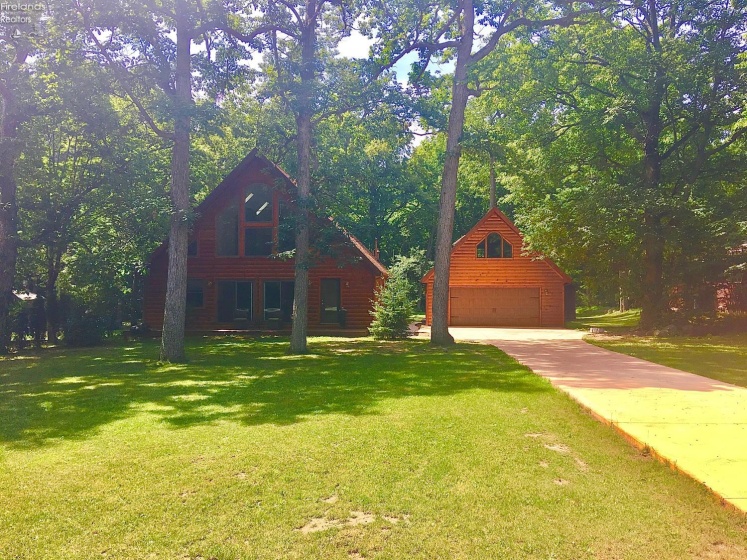 5054 Schoolhouse Road, Port Clinton, 43452, 3 Bedrooms Bedrooms, ,2 BathroomsBathrooms,Residential,For Sale,Schoolhouse,20261097