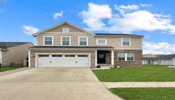 6138 Meadow Farm Lane, Lorain, 44053, 4 Bedrooms Bedrooms, ,4 BathroomsBathrooms,Residential,For Sale,Meadow Farm Lane,20261125