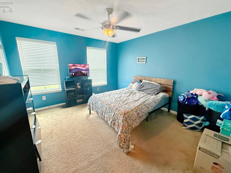 6138 Meadow Farm Lane, Lorain, 44053, 4 Bedrooms Bedrooms, ,4 BathroomsBathrooms,Residential,For Sale,Meadow Farm Lane,20261125