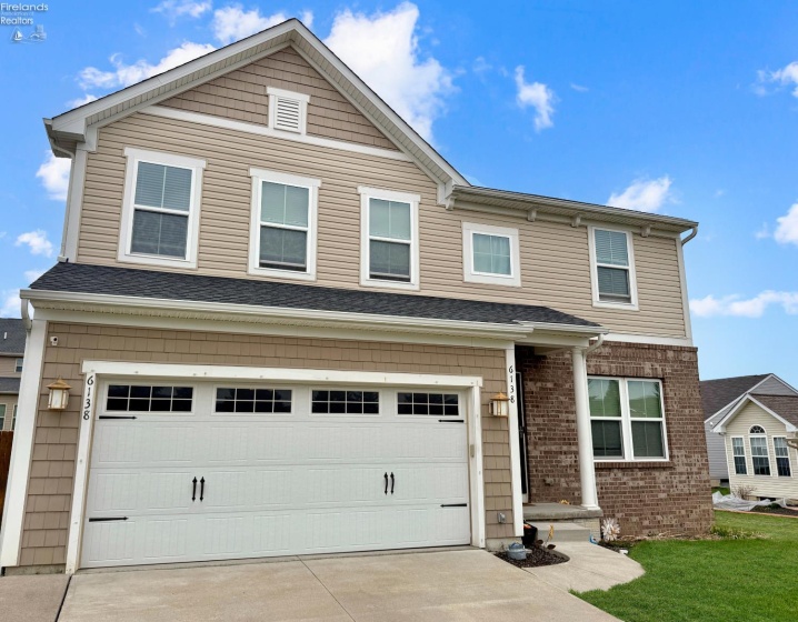 6138 Meadow Farm Lane, Lorain, 44053, 4 Bedrooms Bedrooms, ,4 BathroomsBathrooms,Residential,For Sale,Meadow Farm Lane,20261125